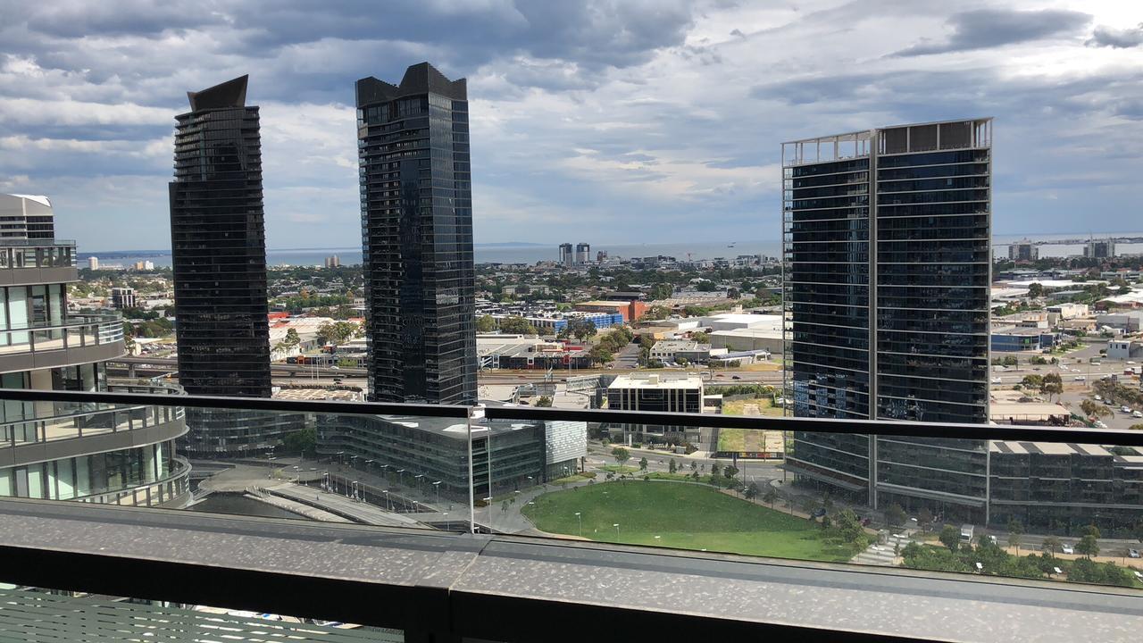 Winston Apartments Docklands Melbourne Bagian luar foto